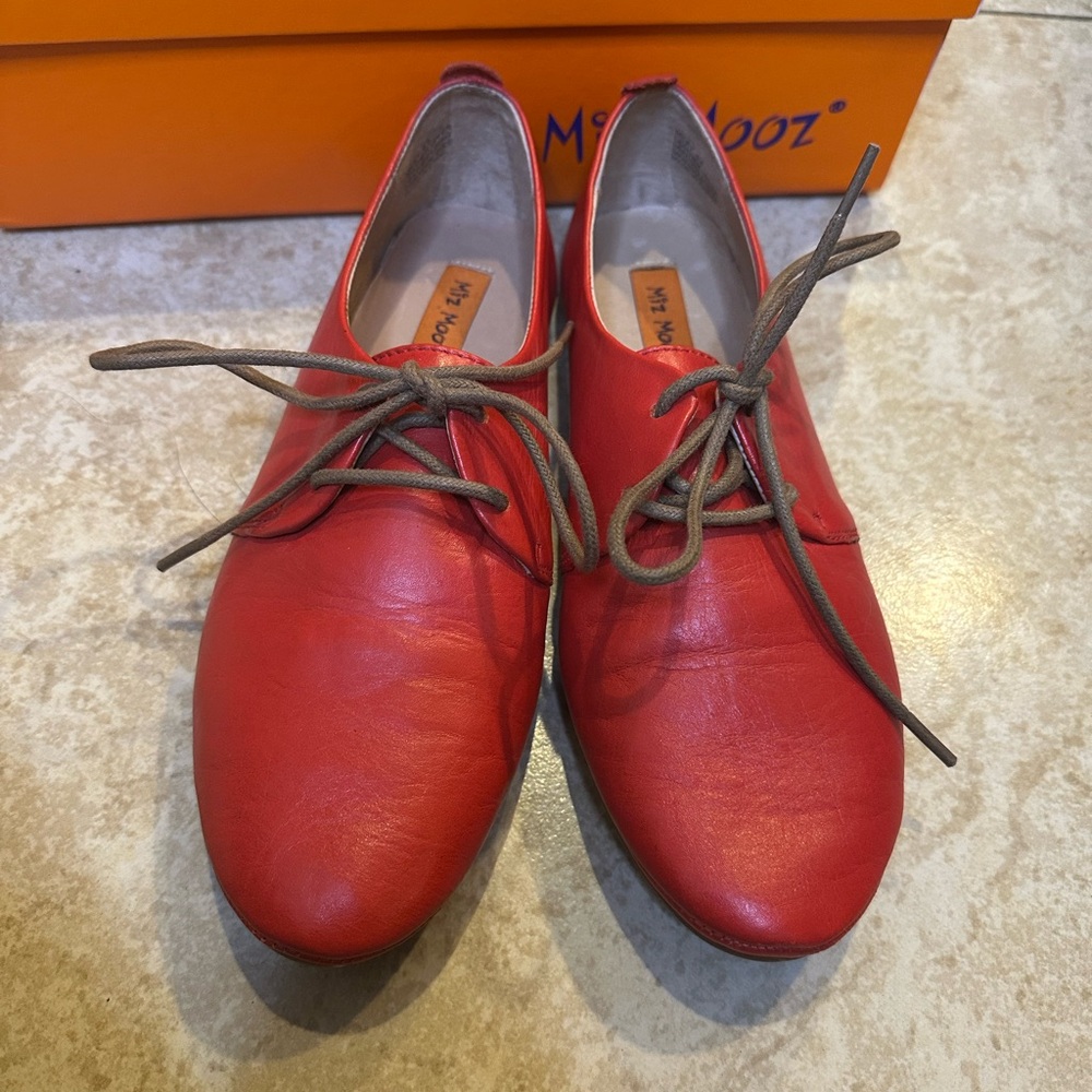 Miz Mooz Women’s Red Leather Miley flats.  Size 6.5